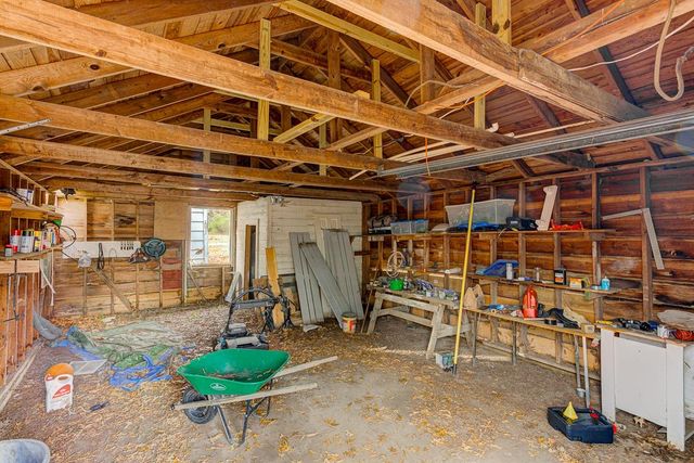 1057 WHITEHAVEN LN, Memphis, TN 38116