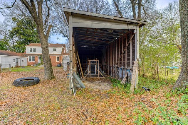 1057 WHITEHAVEN LN, Memphis, TN 38116