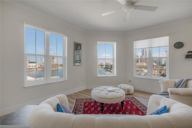 700 S HARBOUR ISLAND BOULEVARD 713, Tampa, FL 33602