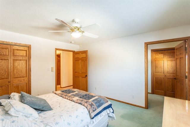 1906 Lowell Street, Granger, IA 50109