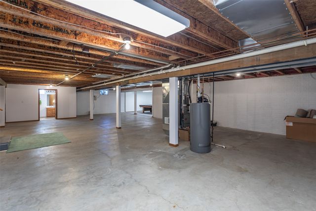 1906 Lowell Street, Granger, IA 50109