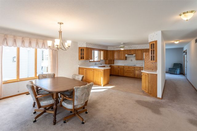 1906 Lowell Street, Granger, IA 50109