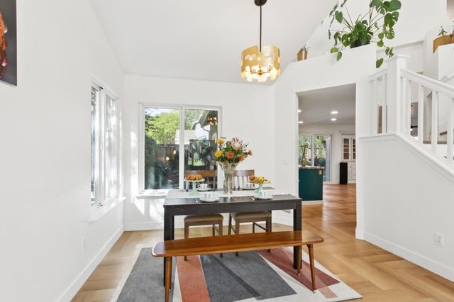 1303 Caceres Ct, Davis, CA 95618