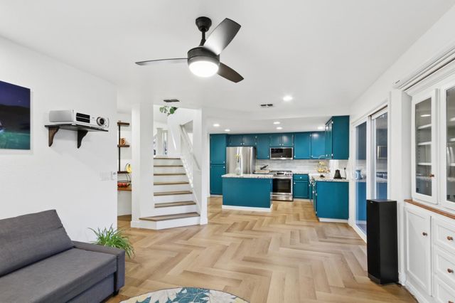 1303 Caceres Ct, Davis, CA 95618