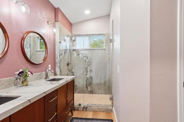 1303 Caceres Ct, Davis, CA 95618