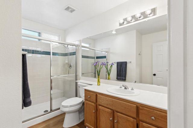 1303 Caceres Ct, Davis, CA 95618