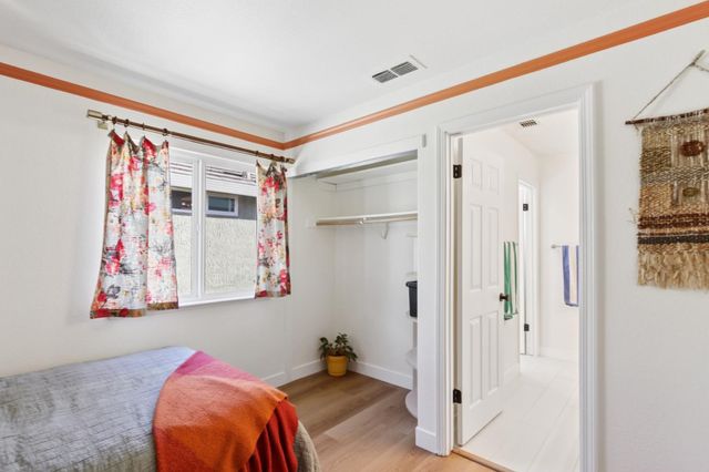 1303 Caceres Ct, Davis, CA 95618