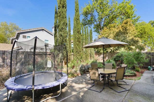 1303 Caceres Ct, Davis, CA 95618