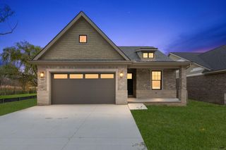 5926 Everton Avenue, Troy, MI 48085