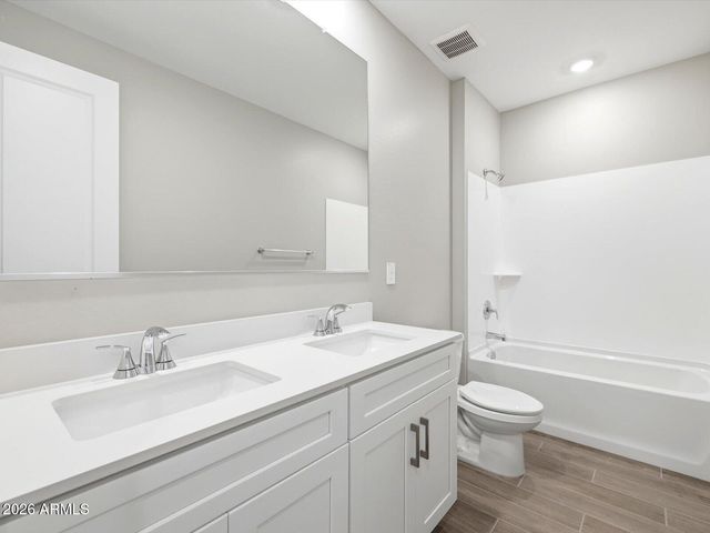 7853 W BRYCE Lane, Glendale, AZ 85303