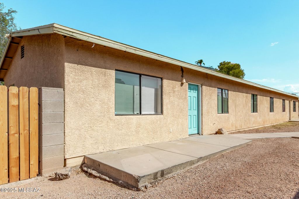 1025 E 24th Street, Tucson, AZ 85713