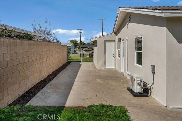 10202 Mina Avenue, Whittier, CA 90605
