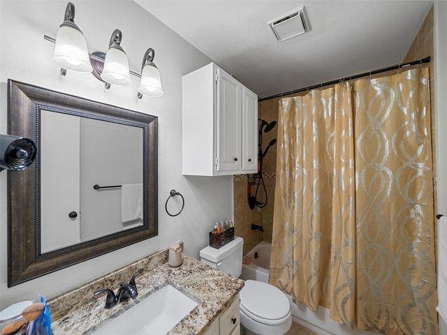 2505 Wedglea Drive 126, Dallas, TX 75211