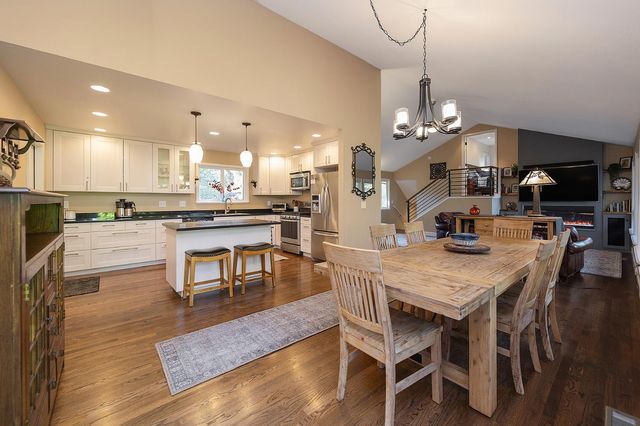 198 Sweetwater Dr, Murphys, CA 95247