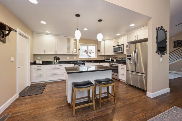 198 Sweetwater Dr, Murphys, CA 95247