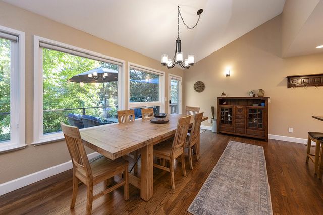 198 Sweetwater Dr, Murphys, CA 95247