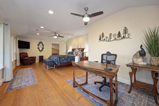 198 Sweetwater Dr, Murphys, CA 95247