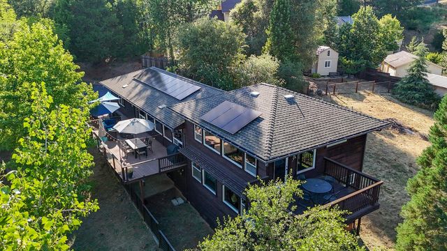 198 Sweetwater Dr, Murphys, CA 95247