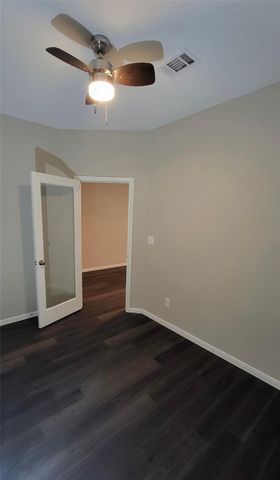 10473 Pineland Drive, Conroe, TX 77378