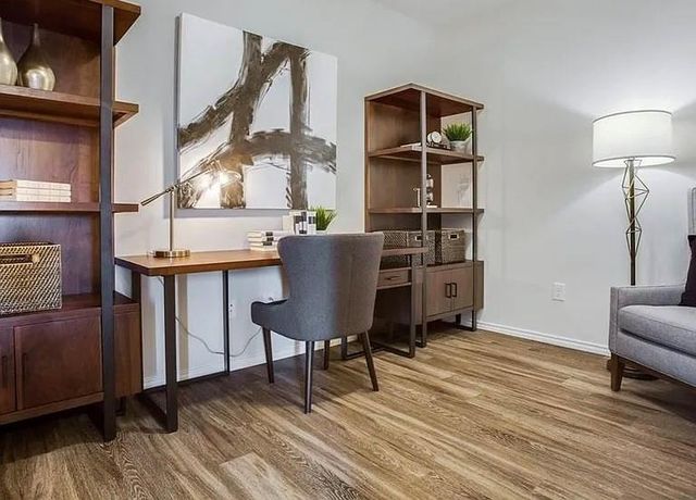 10473 Pineland Drive, Conroe, TX 77378