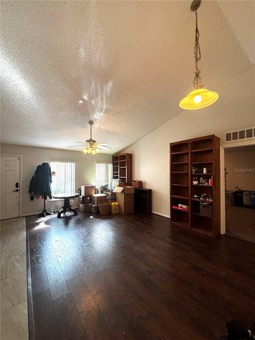 8 BOTANY LANE, Palm Coast, FL 32137