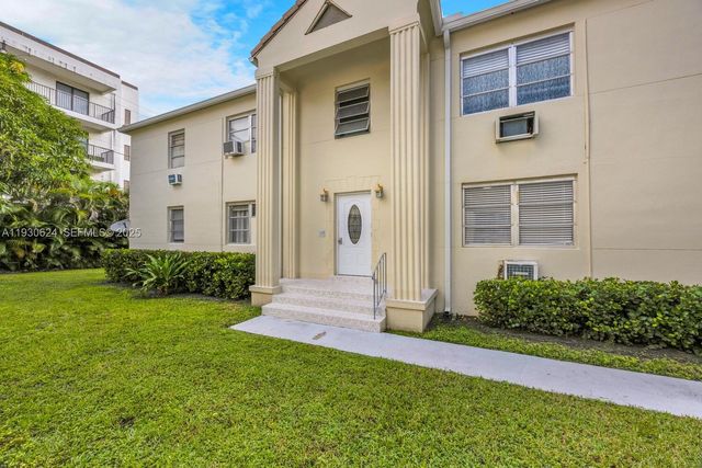27 Phoenetia Ave 3, Coral Gables, FL 33134
