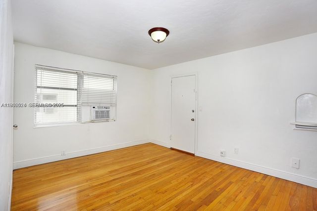 27 Phoenetia Ave 3, Coral Gables, FL 33134