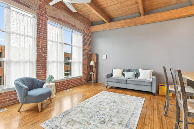 448 W Nationwide Boulevard, 404, Columbus, OH 43215