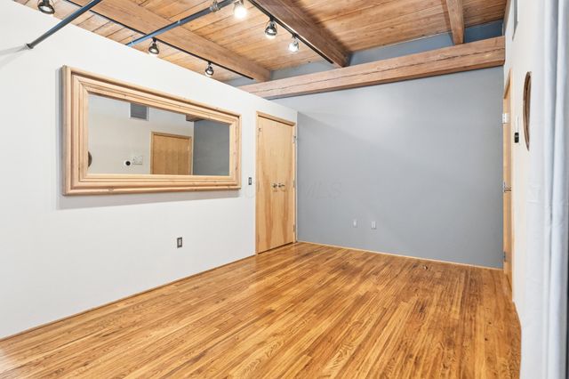 448 W Nationwide Boulevard, 404, Columbus, OH 43215