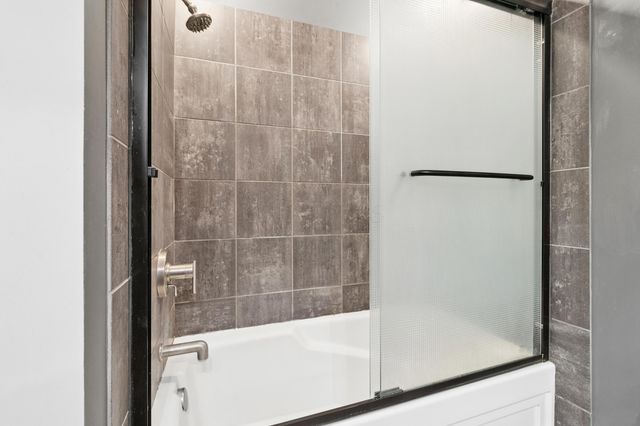 448 W Nationwide Boulevard, 404, Columbus, OH 43215