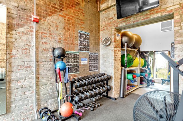 448 W Nationwide Boulevard, 404, Columbus, OH 43215