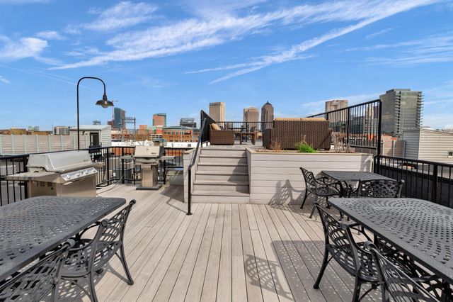 448 W Nationwide Boulevard, 404, Columbus, OH 43215