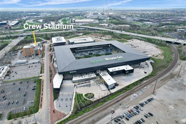 448 W Nationwide Boulevard, 404, Columbus, OH 43215