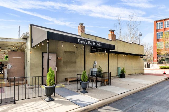 448 W Nationwide Boulevard, 404, Columbus, OH 43215