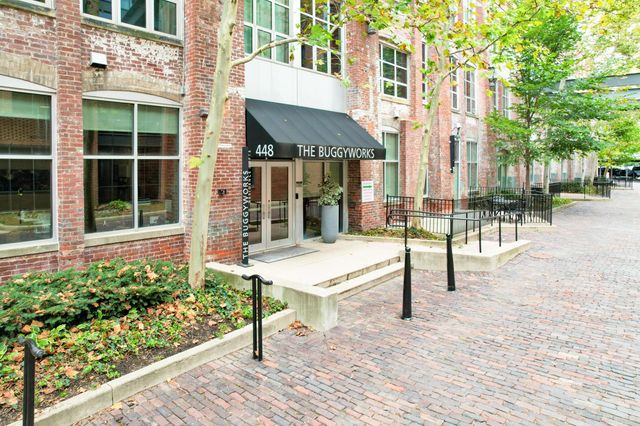 448 W Nationwide Boulevard, 404, Columbus, OH 43215