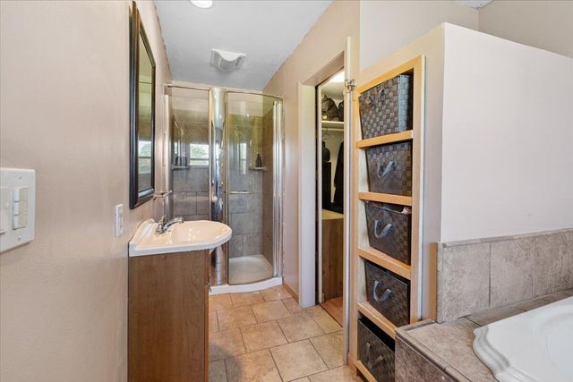 11265 W Coon Lake Road, Webberville, MI 48892