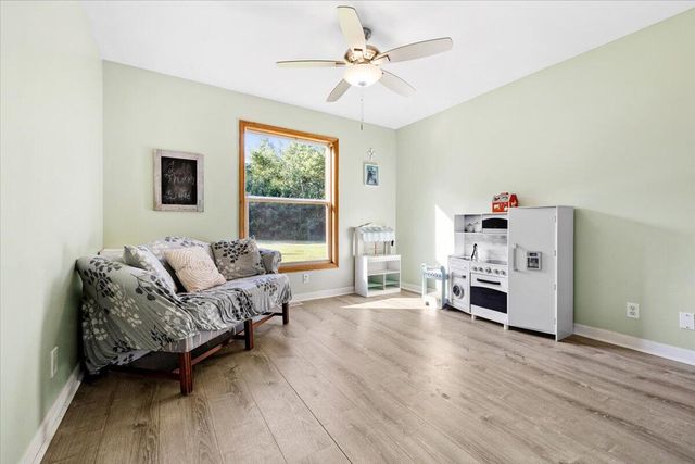 11265 W Coon Lake Road, Webberville, MI 48892