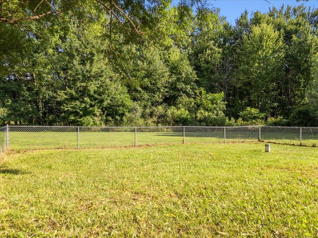 11265 W Coon Lake Road, Webberville, MI 48892