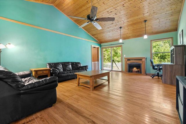 11265 W Coon Lake Road, Webberville, MI 48892