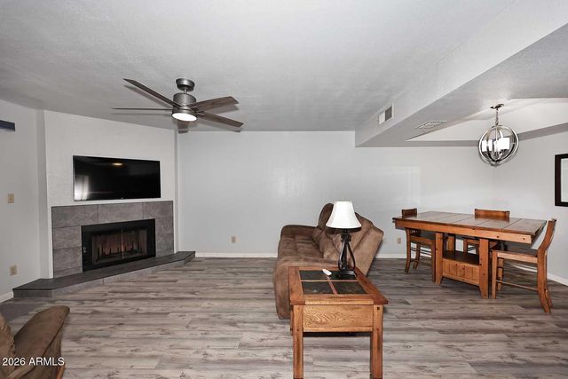 9115 E PURDUE Avenue 108, Scottsdale, AZ 85258