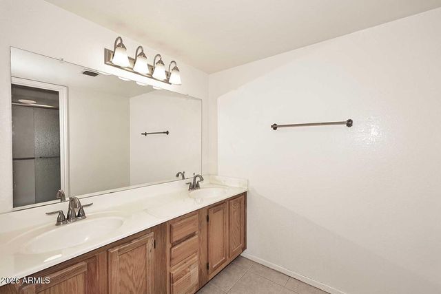 9115 E PURDUE Avenue 108, Scottsdale, AZ 85258