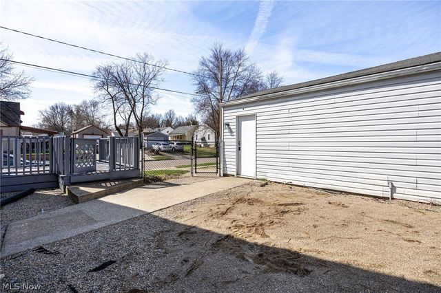 1293 Tioga Avenue, Akron, OH 44305