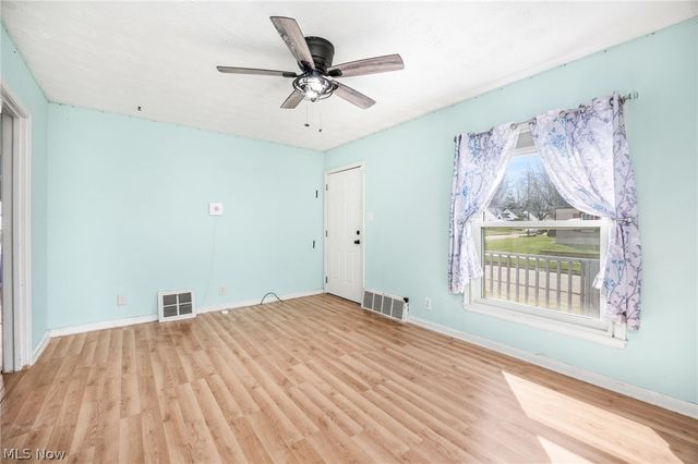 1293 Tioga Avenue, Akron, OH 44305