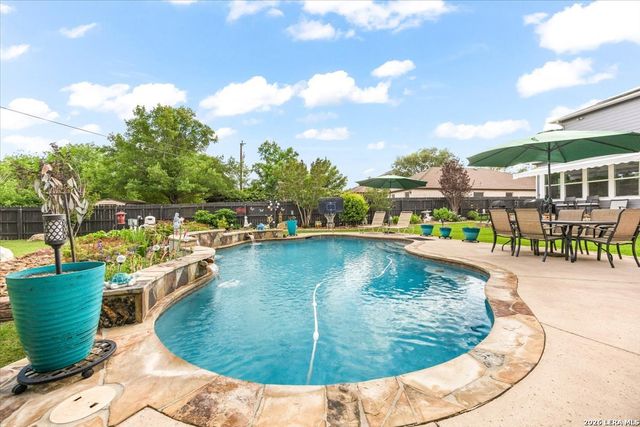 12470 CEDAR TRL, Helotes, TX 78023