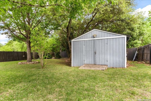 12470 CEDAR TRL, Helotes, TX 78023