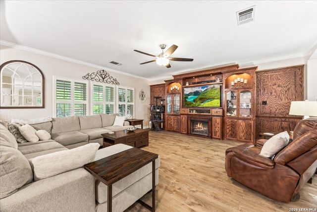 12470 CEDAR TRL, Helotes, TX 78023