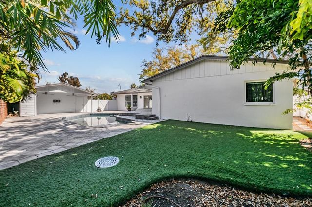 5003 W NEPTUNE WAY, Tampa, FL 33609