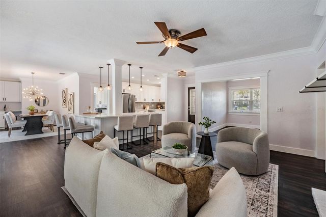 5003 W NEPTUNE WAY, Tampa, FL 33609