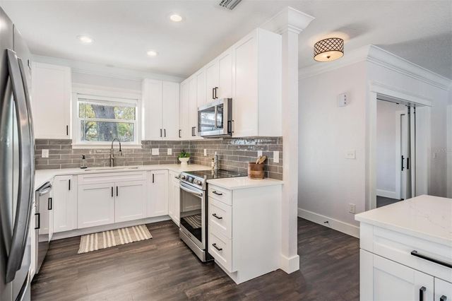 5003 W NEPTUNE WAY, Tampa, FL 33609