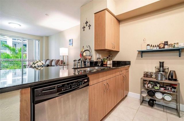 1830 Radius Drive 516, Hollywood, FL 33020